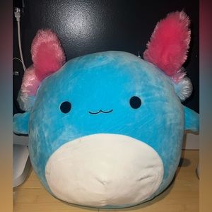 NWT Anastasia the Axolotl Squishdoo